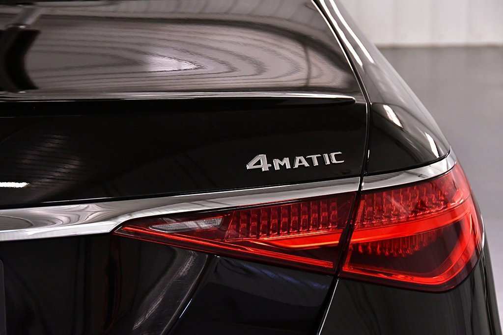 Used 2025 Mercedes-Benz S 580 4MATIC Sedan image 11