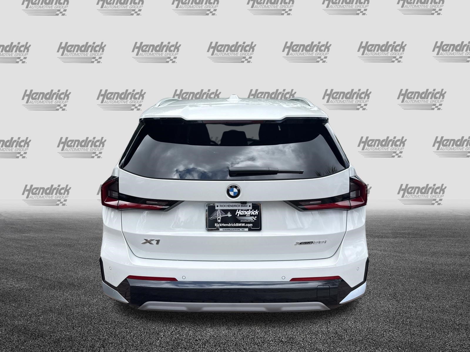 New 2026 BMW X1 xDrive28i w/ Convenience Package AWD/4WD image 8