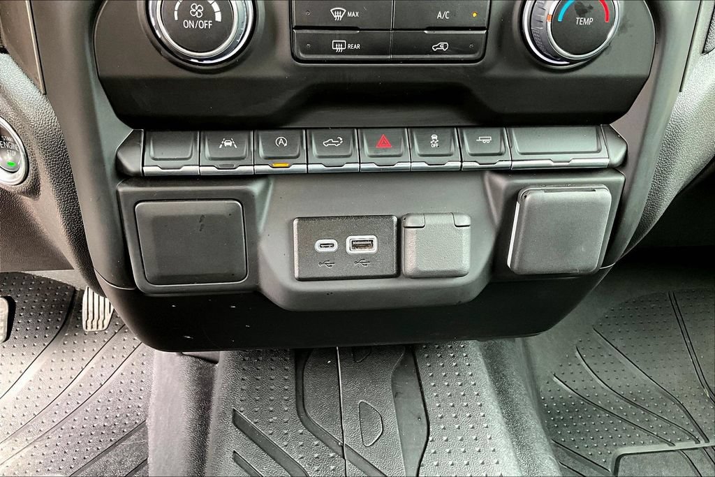 Used 2025 Chevrolet Silverado 1500 Custom RWD image 17
