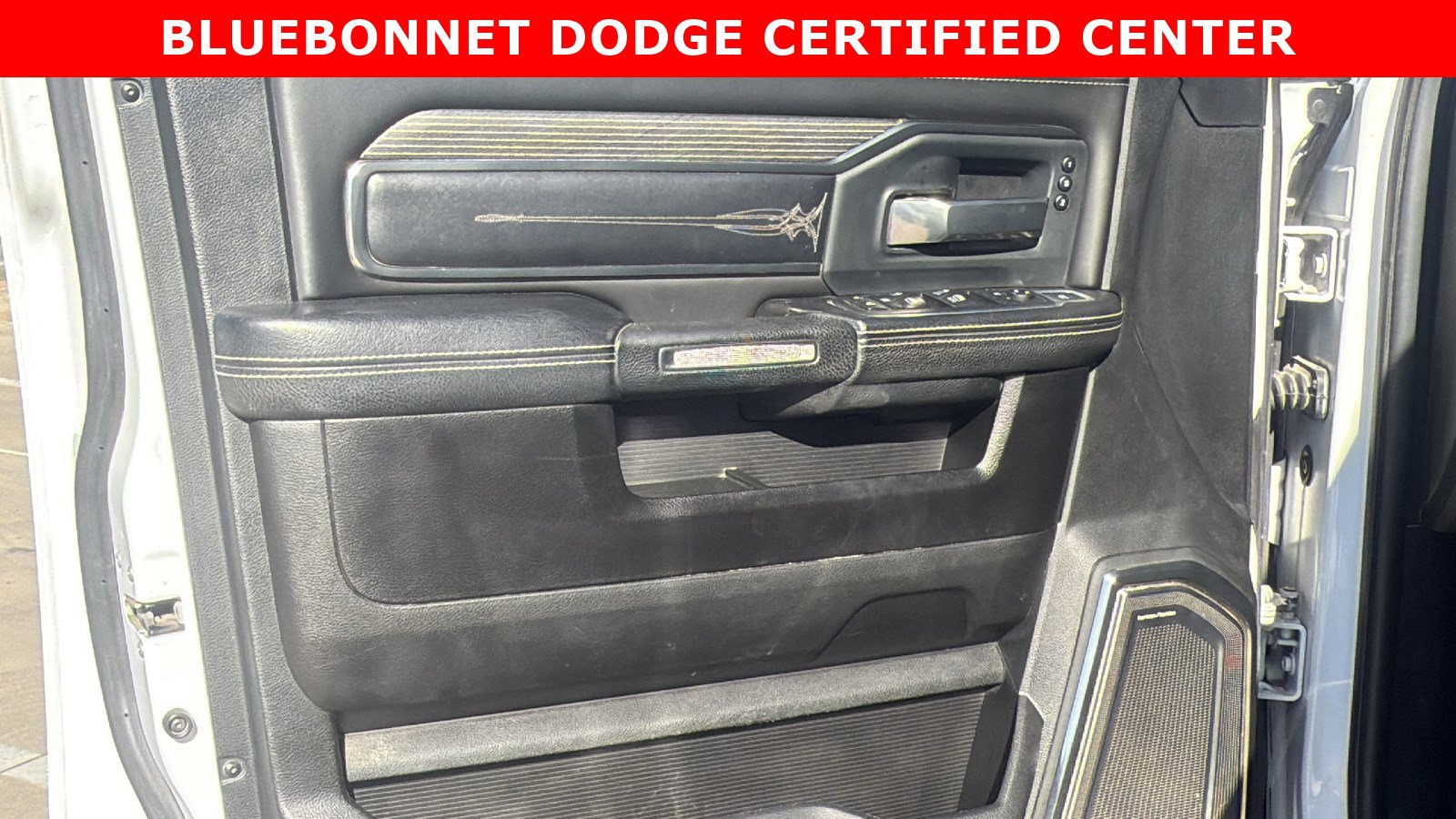 Used 2020 RAM 2500 Limited image 11