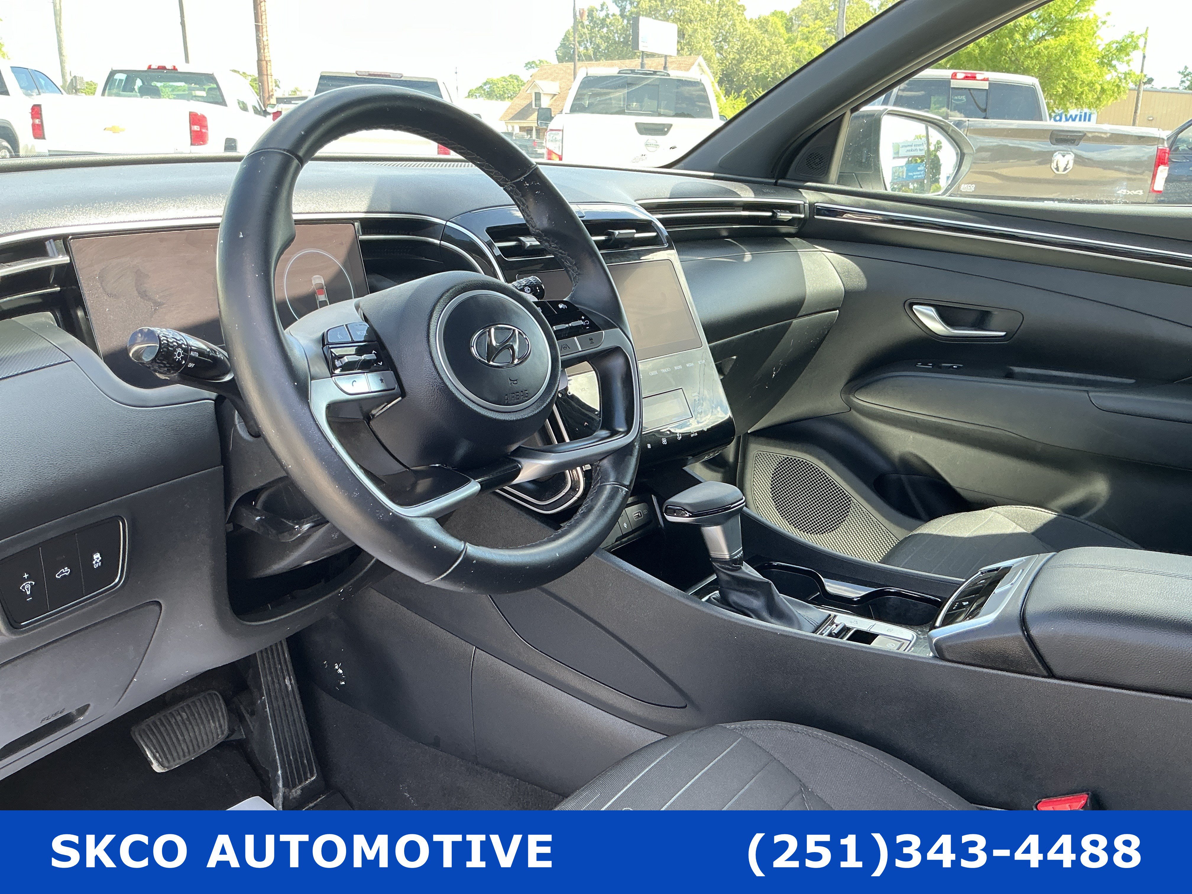 Used 2023 Hyundai Santa Cruz SEL Premium AWD/4WD image 20