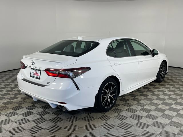 Used 2024 Toyota Camry SE w/ Cold Weather Package AWD/4WD image 23