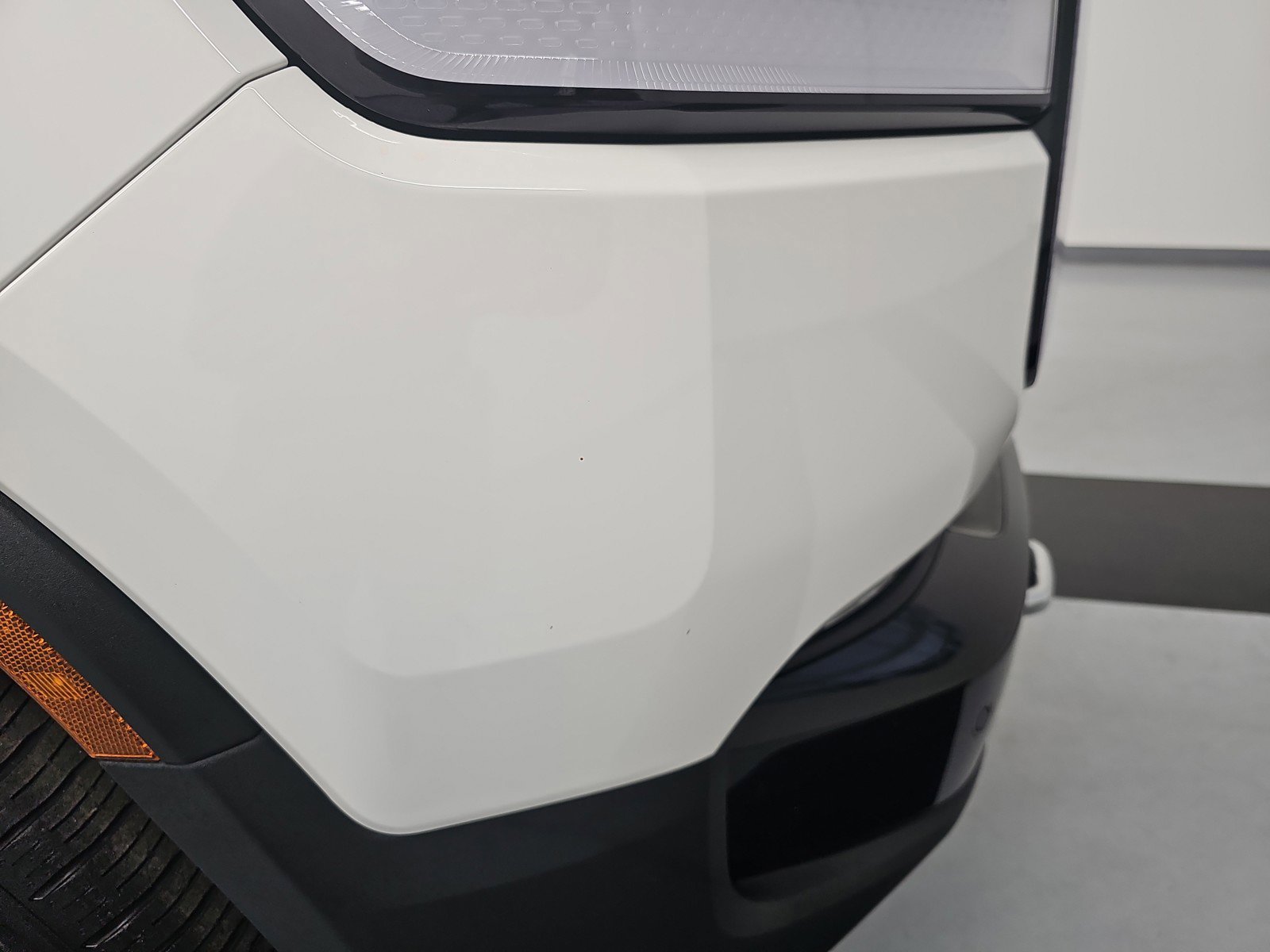 Used 2024 Rivian R1T Adventure AWD/4WD image 35