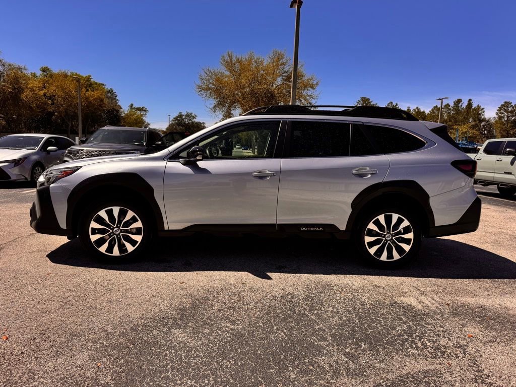 Used 2024 Subaru Outback Limited image 4