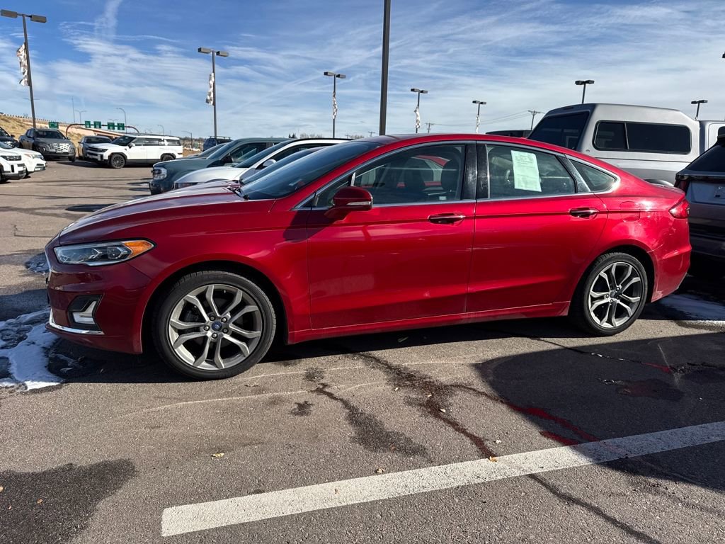 Used 2020 Ford Fusion Titanium image 22