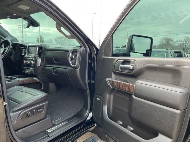 Used 2022 GMC Sierra 2500 Denali w/ Denali Ultimate Package image 16