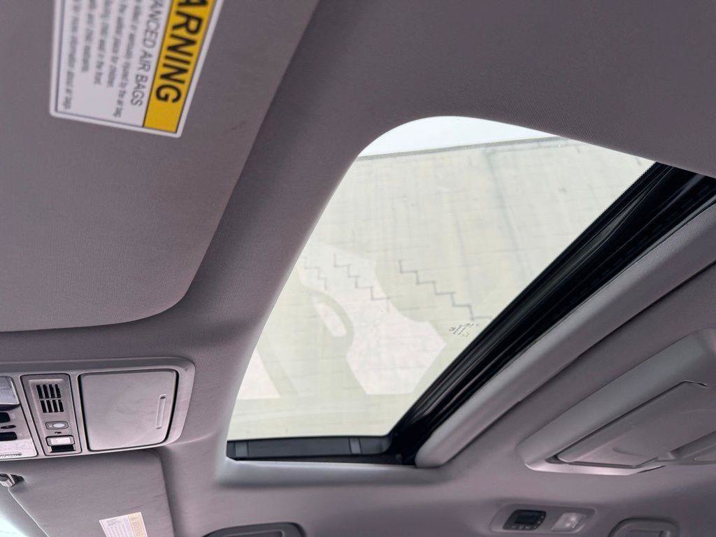 Used 2023 Honda Odyssey Touring image 33