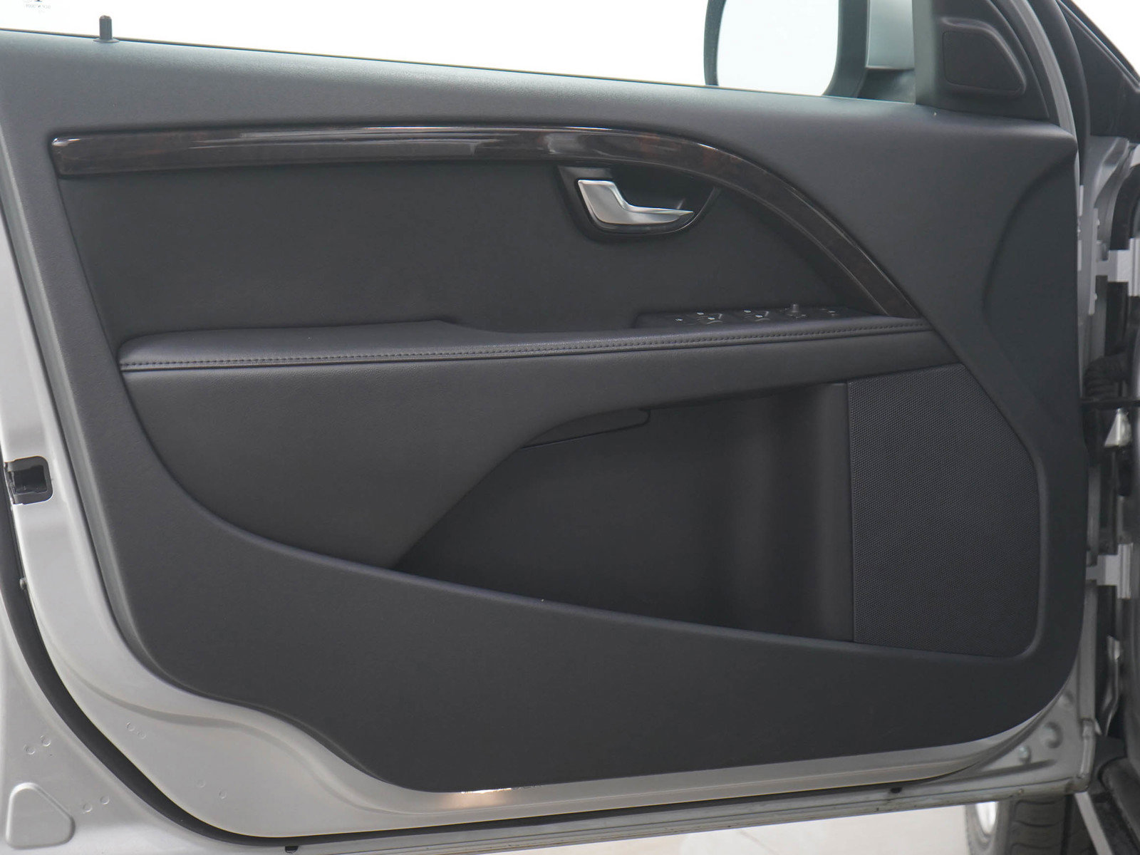 Used 2016 Volvo XC70 T5 Premier w/ Protection Package image 20