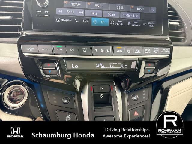 Certified 2025 Honda Odyssey Touring image 9