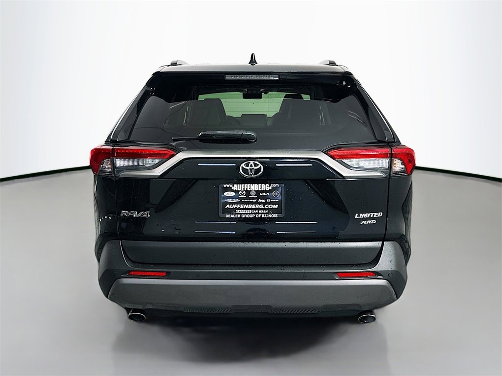 Used 2019 Toyota RAV4 Limited image 6