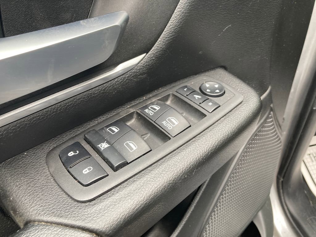 Used 2022 RAM 1500 Big Horn image 14