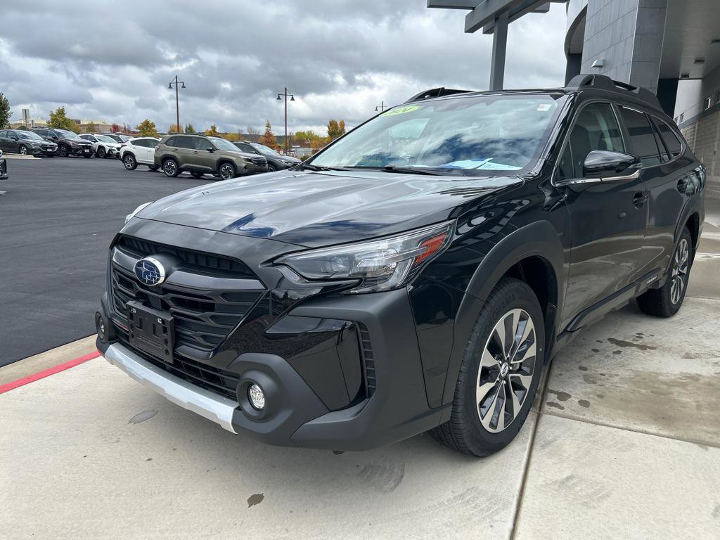 Used 2024 Subaru Outback Limited image 4