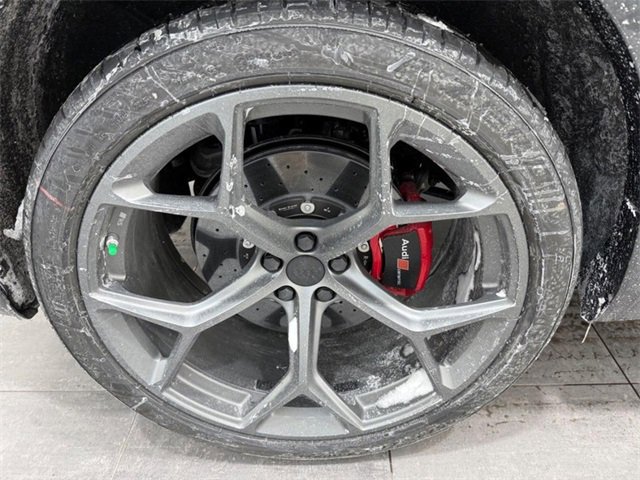 New 2026 Audi RS Q8 performance image 3