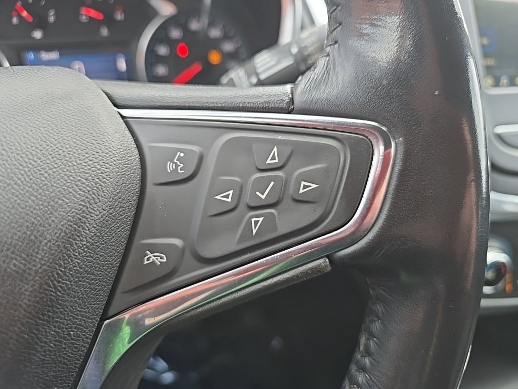 Used 2019 Chevrolet Equinox LT image 12