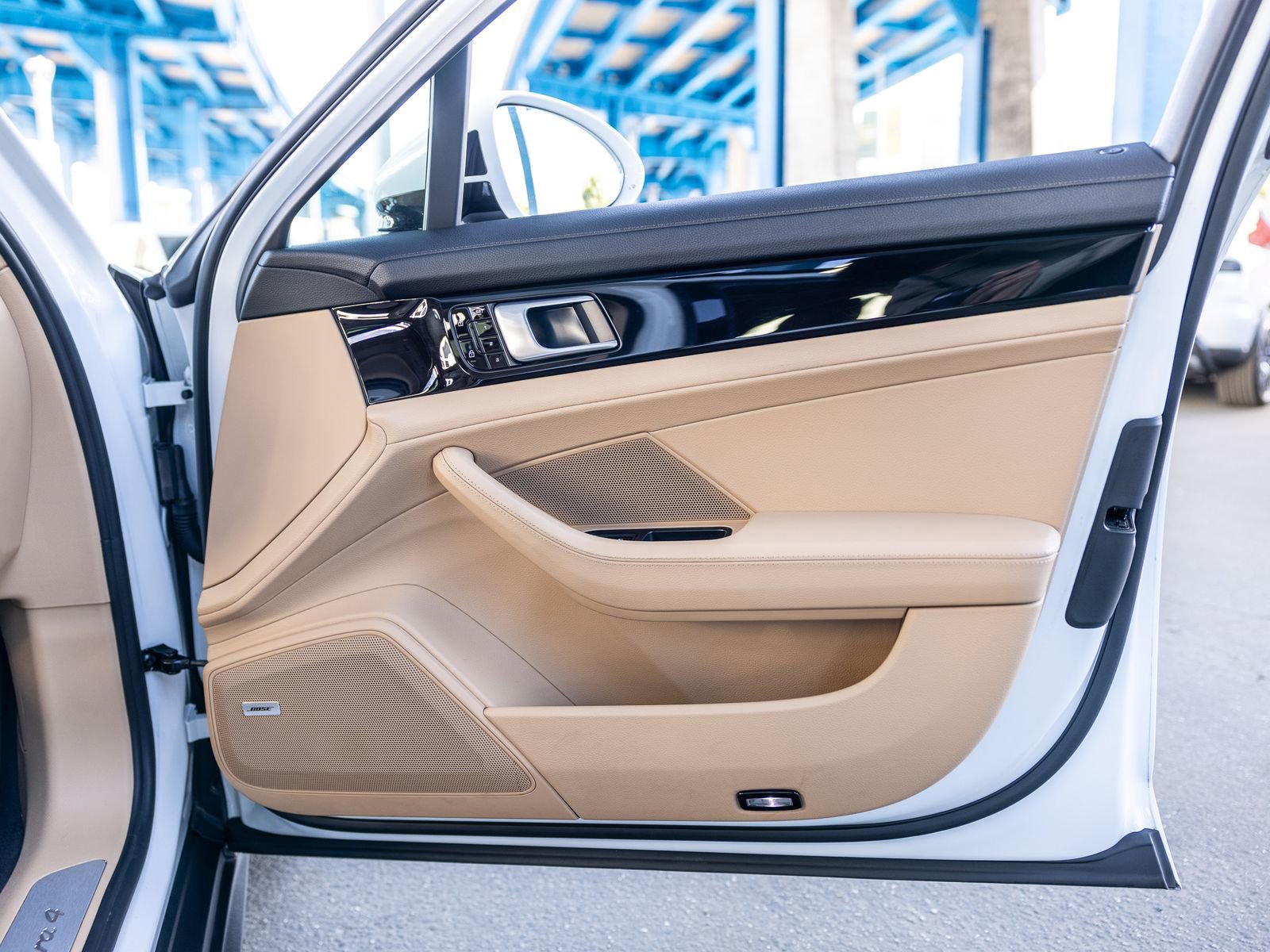 Certified 2020 Porsche Panamera 4 image 52