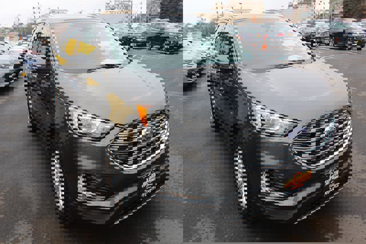 Used 2020 Ford Edge SEL w/ Convenience Package AWD/4WD image 4