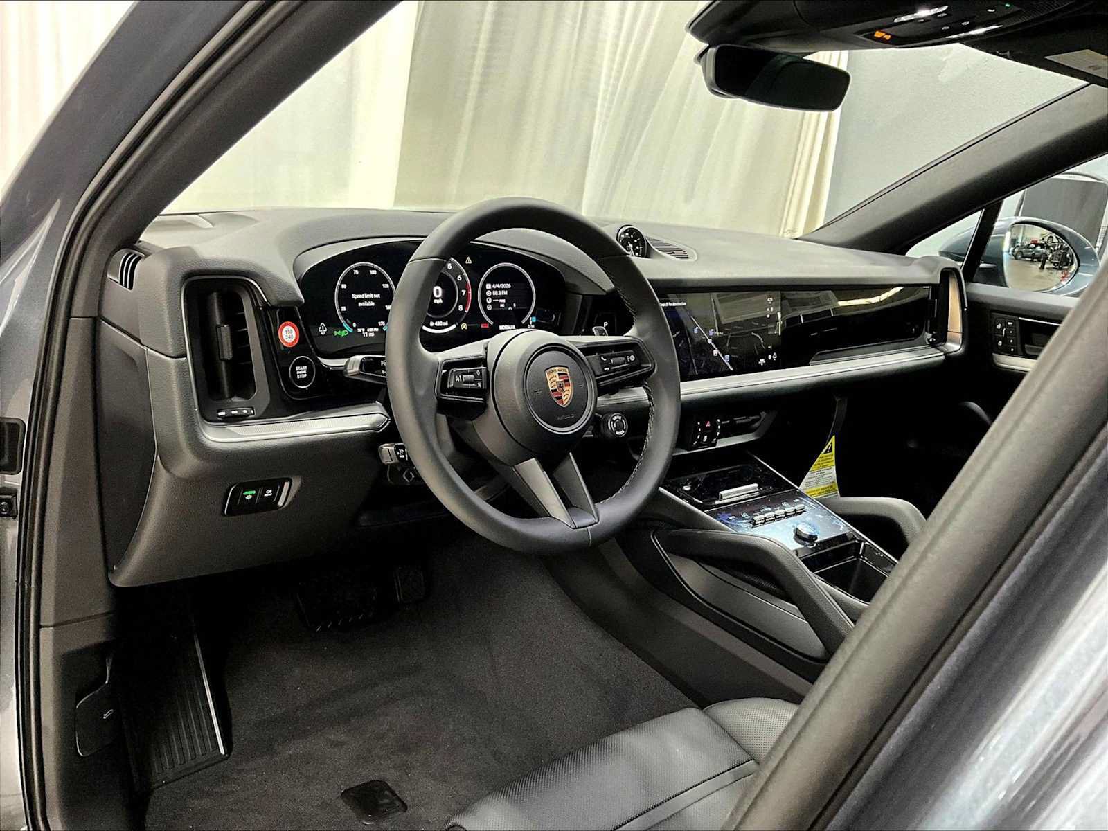 New 2026 Porsche Cayenne Coupe AWD/4WD image 4
