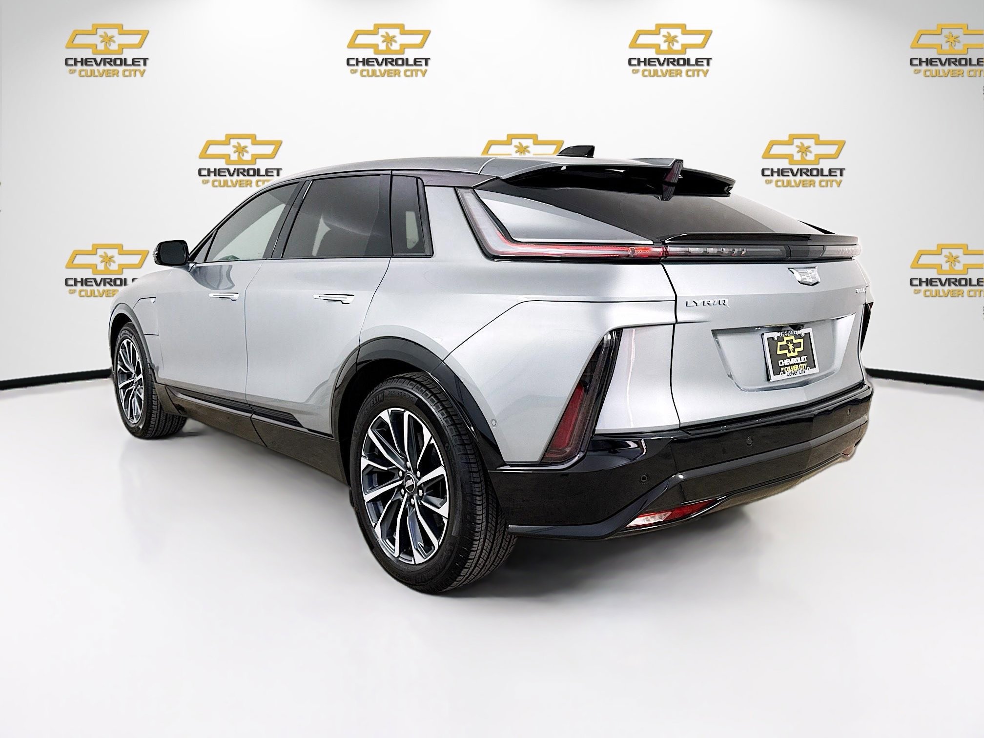 Used 2024 Cadillac Lyriq Sport AWD/4WD image 5