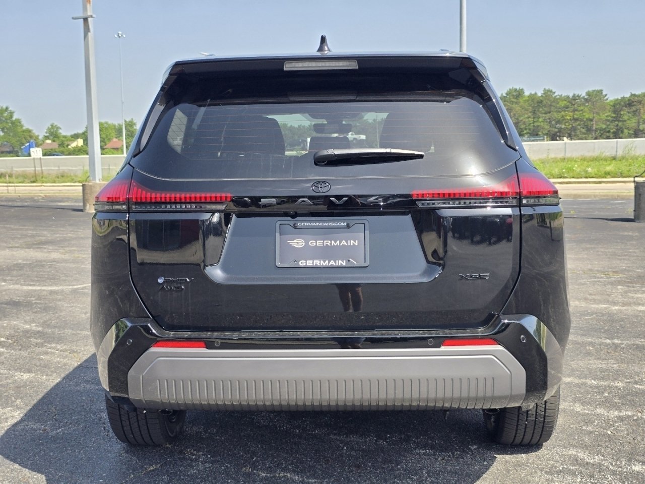 New 2026 Toyota RAV4 XSE AWD/4WD image 16