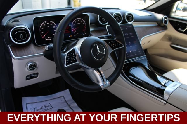 Used 2024 Mercedes-Benz C 300 4MATIC Sedan image 2