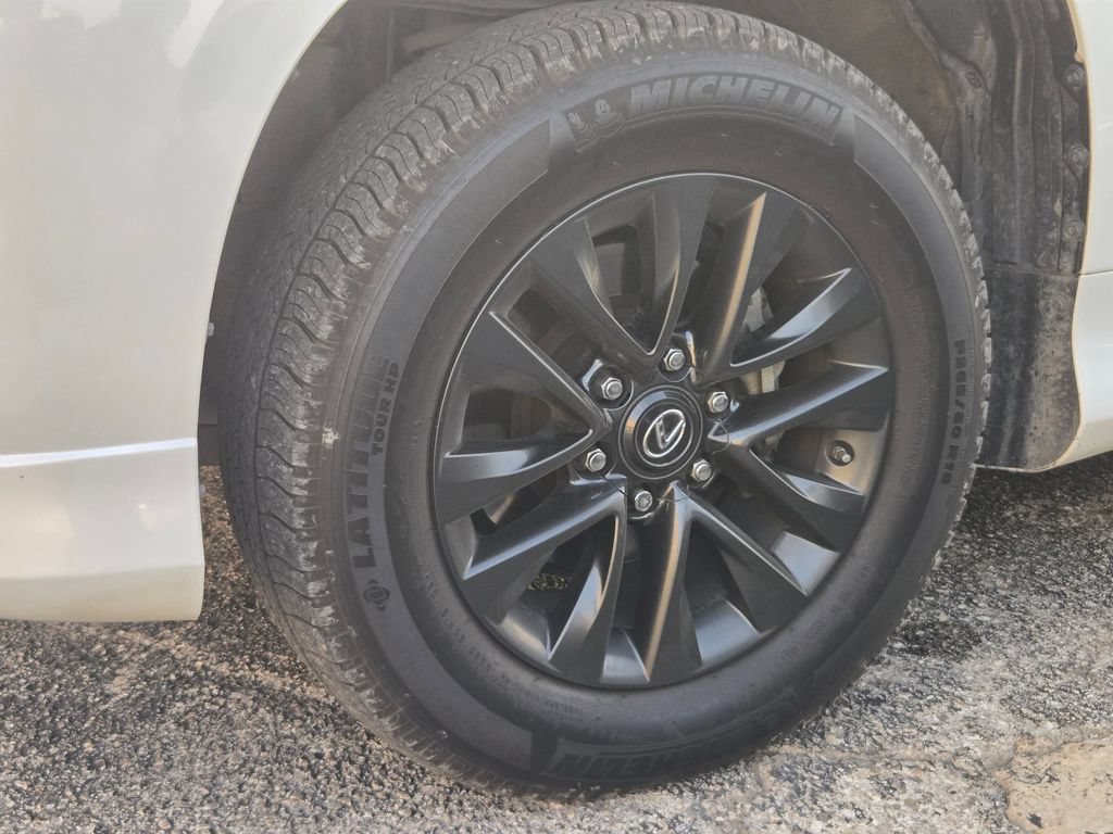Used 2022 Lexus GX 460 Premium AWD/4WD image 9