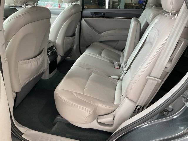 Used 2012 Hyundai Veracruz GLS w/ Premium Pkg image 18