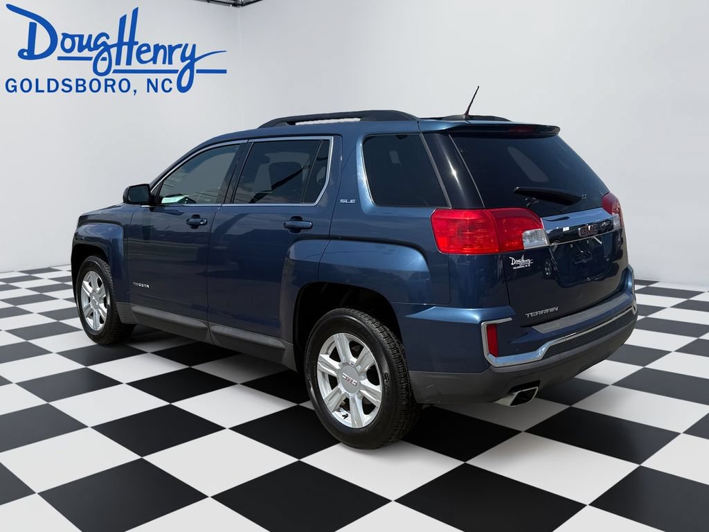 Used 2016 GMC Terrain SLE w/ Driver Alert Package I FWD image 3