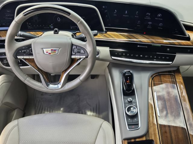Used 2024 Cadillac Escalade ESV Sport Platinum AWD/4WD image 24