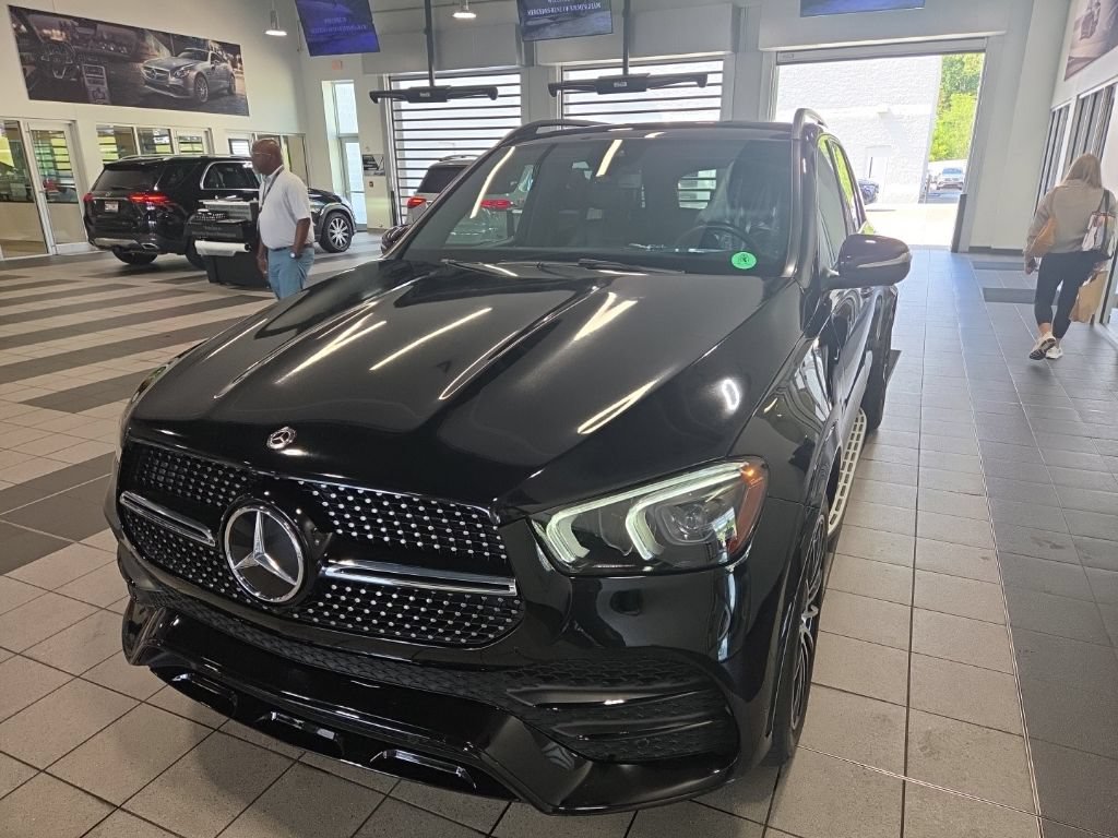 Used 2020 Mercedes-Benz GLE 580 4MATIC image 2