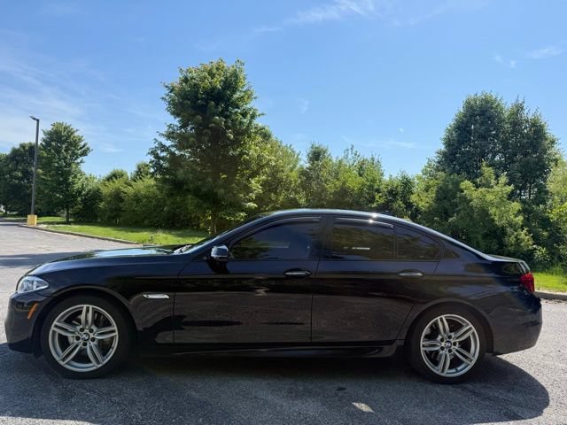 Used 2015 BMW 550i xDrive Sedan AWD/4WD image 3