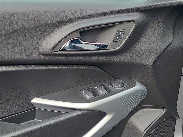 New 2026 Chevrolet Trax RS image 20