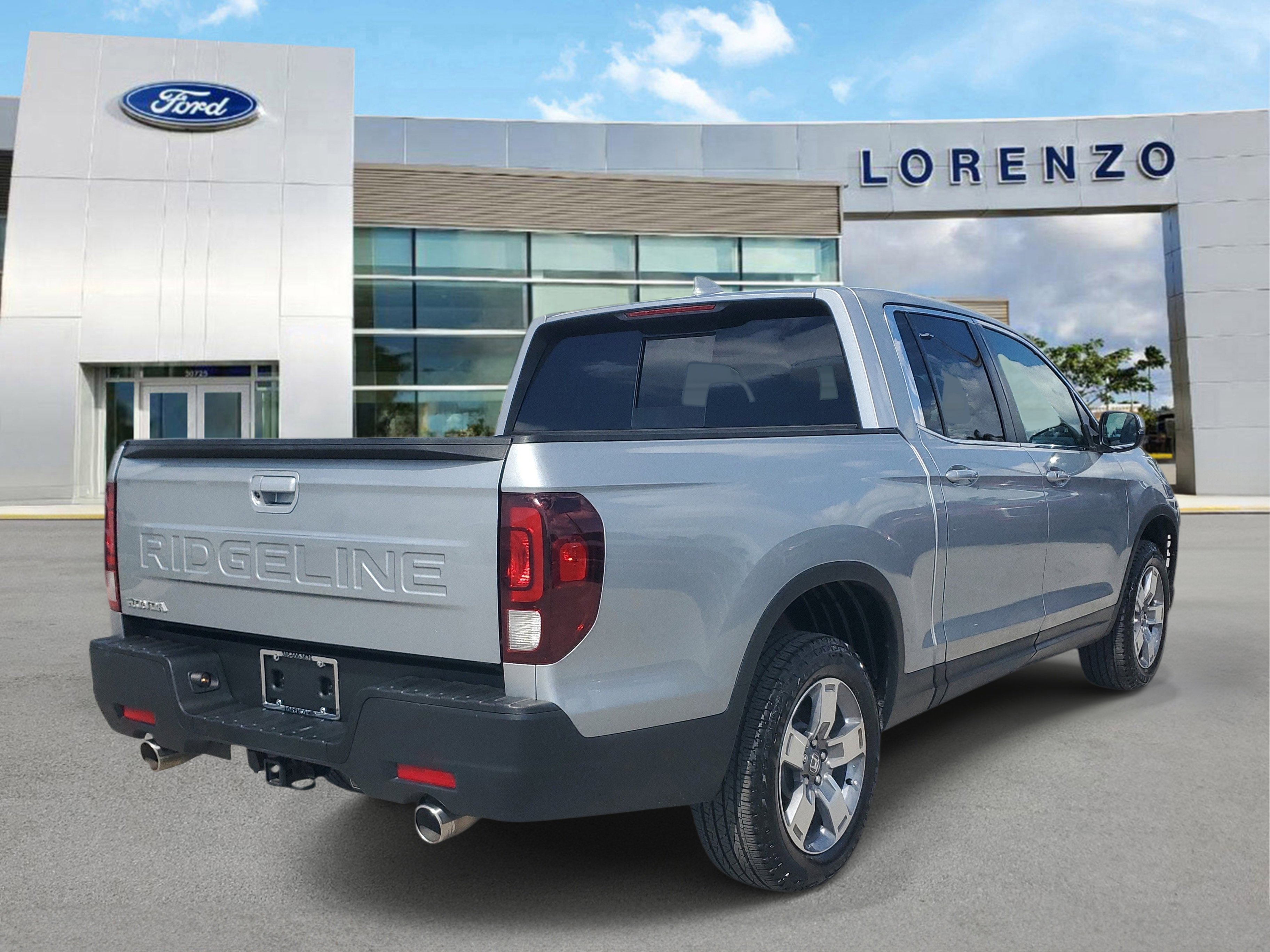Used 2025 Honda Ridgeline RTL image 5