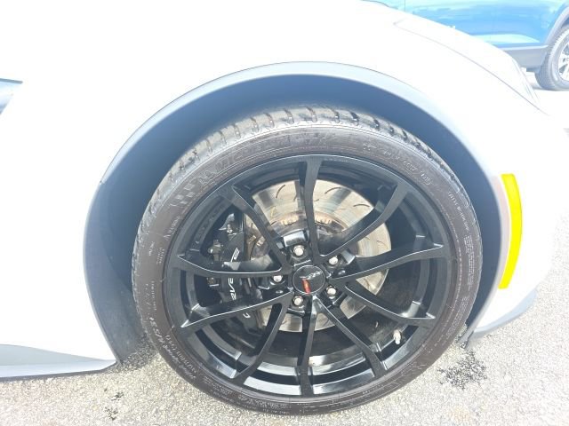 Used 2017 Chevrolet Corvette Grand Sport RWD image 16