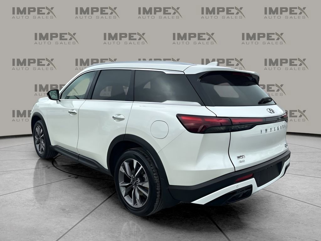 Used 2023 INFINITI QX60 Luxe image 3