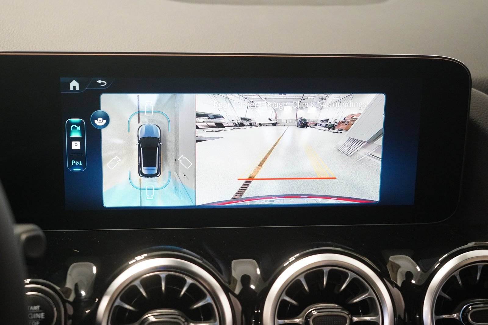 New 2026 Mercedes-Benz GLA 250 4MATIC image 26
