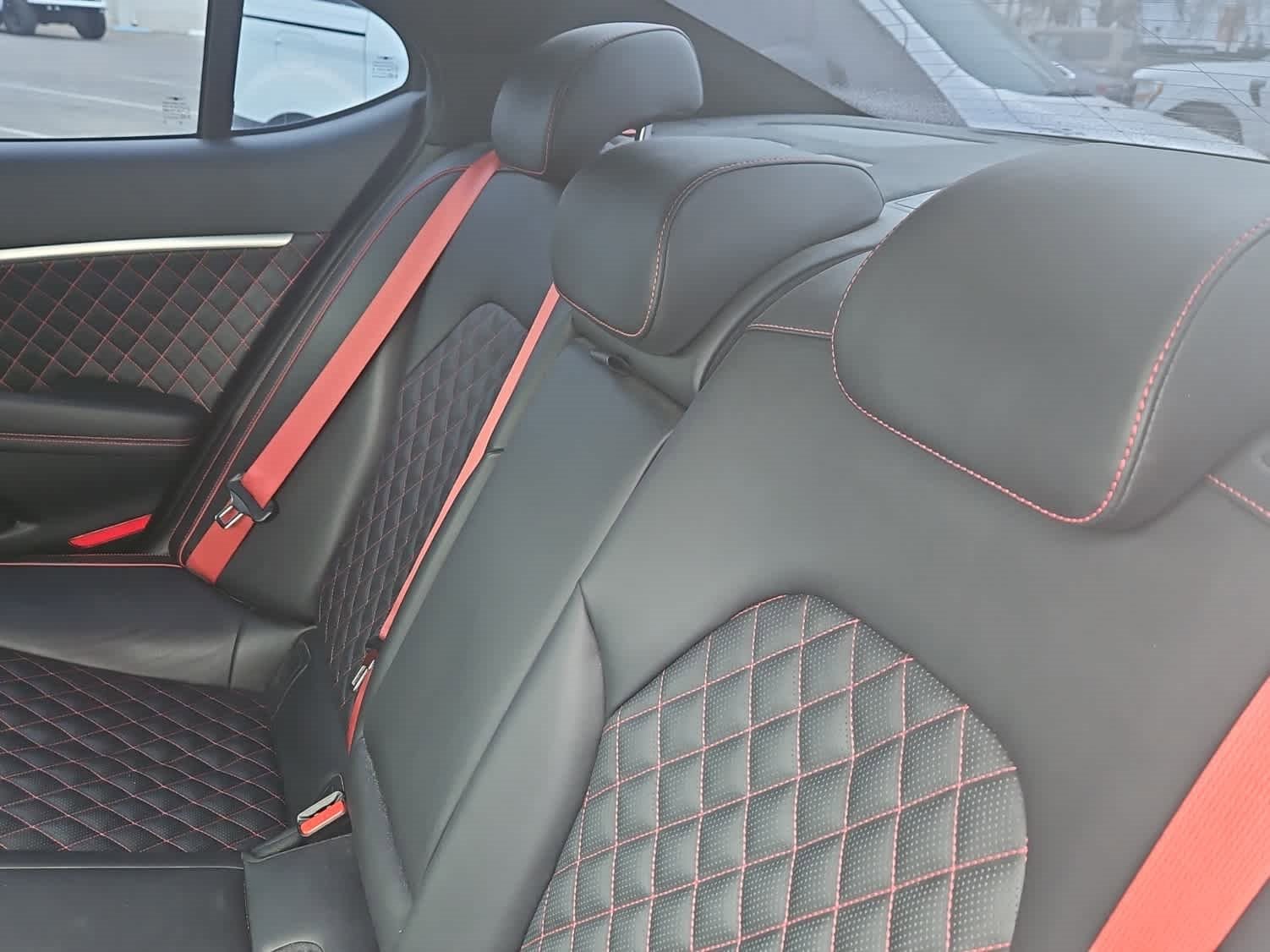 Used 2023 Genesis G70 3.3T w/ Sport Prestige Package image 12