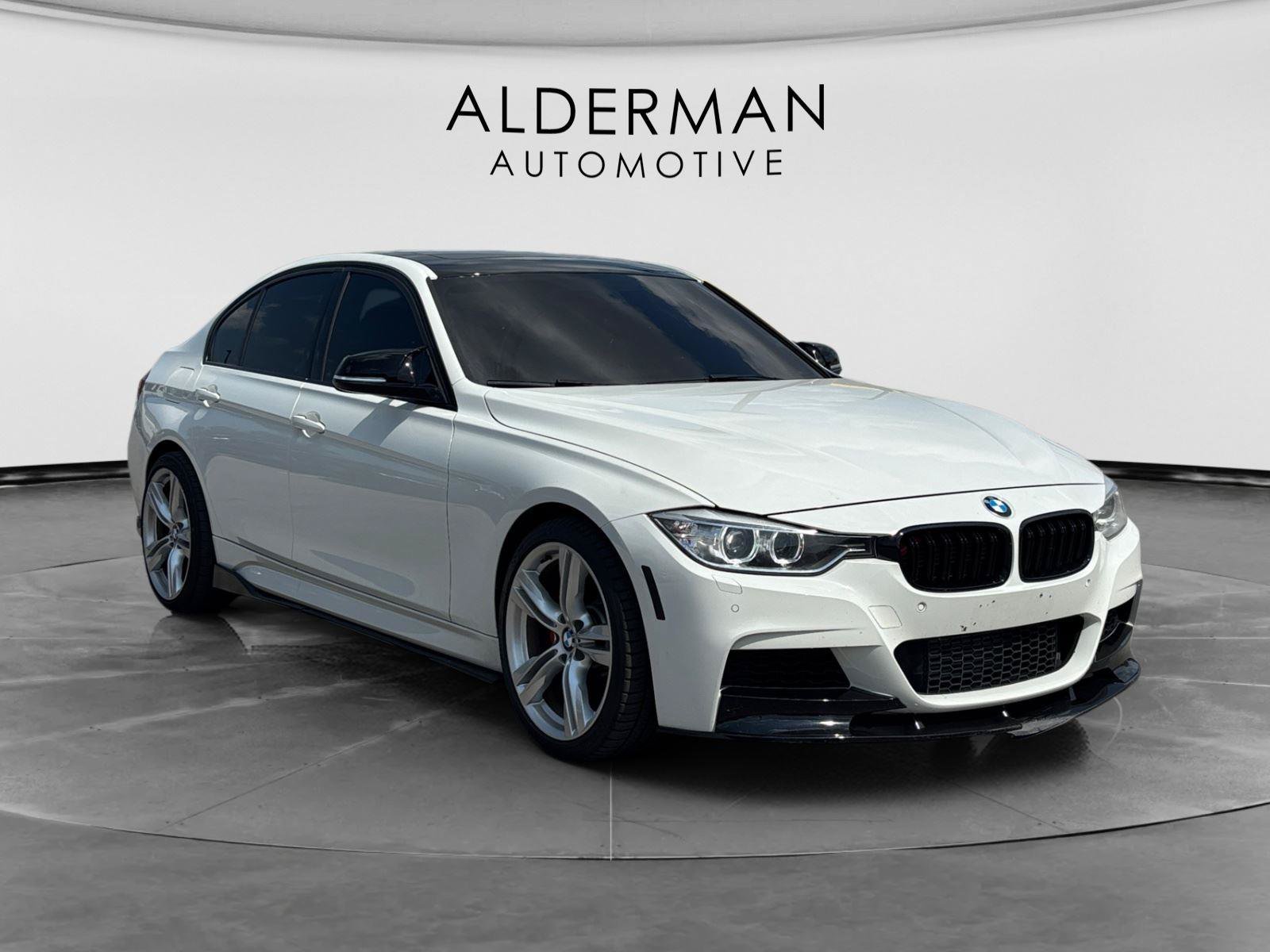 Used 2014 BMW 335i xDrive Sedan AWD/4WD image 7