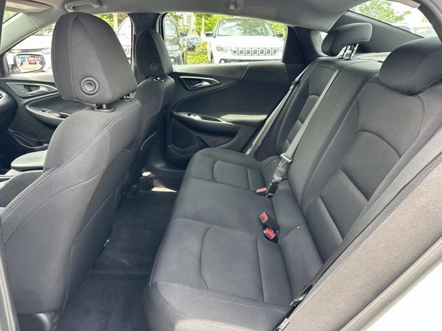 Used 2024 Chevrolet Malibu RS FWD image 14