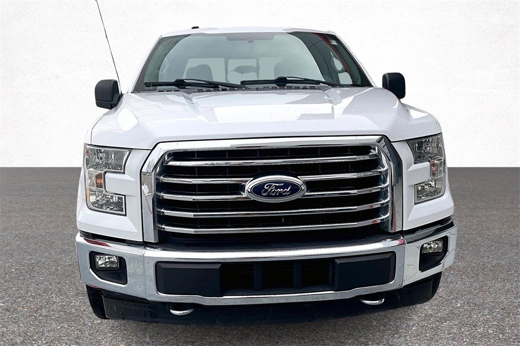 Used 2017 Ford F150 XLT w/ Equipment Group 302A Luxury image 3