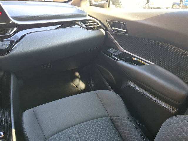 Used 2022 Toyota C-HR Nightshade image 16