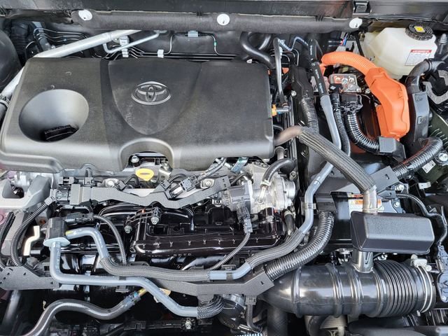Used 2025 Toyota RAV4 LE image 19