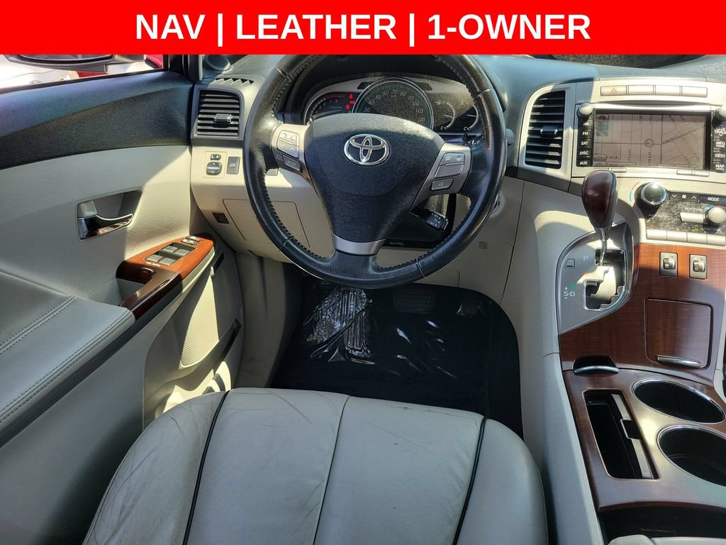Used 2011 Toyota Venza AWD w/ Premium Pkg #2 image 16