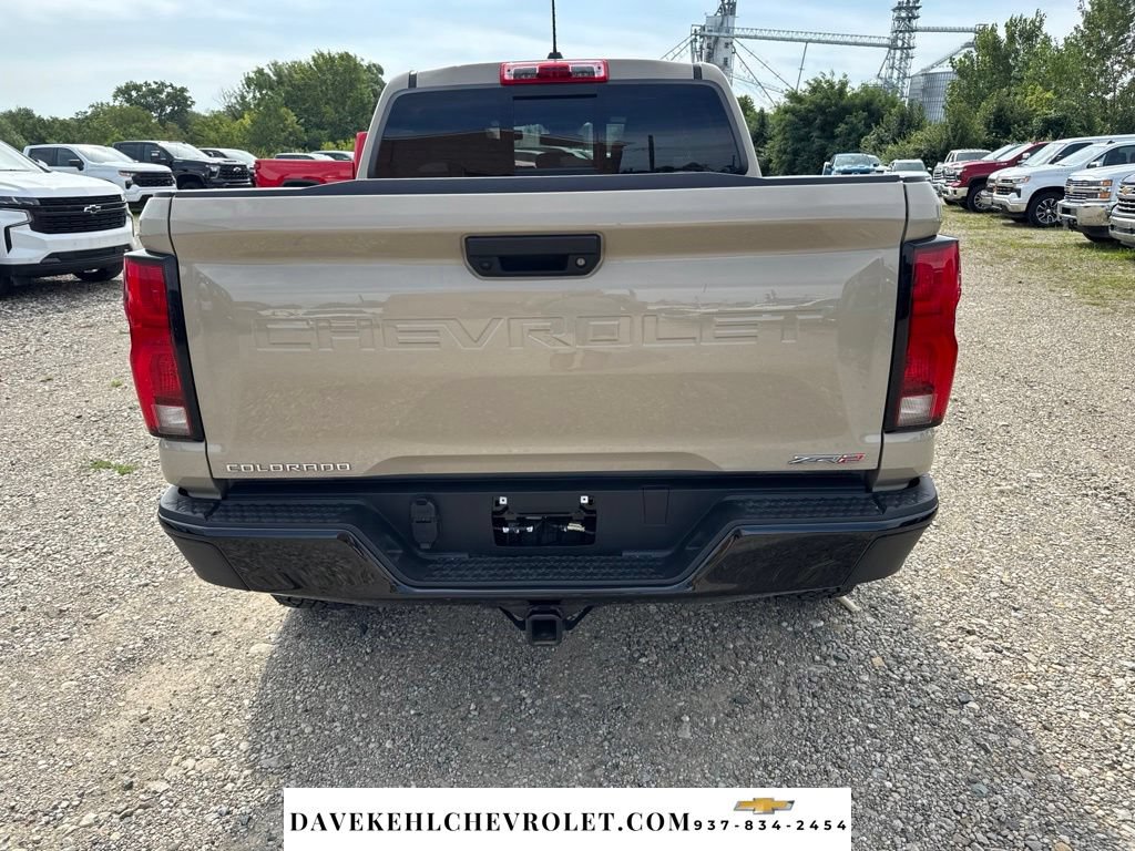 Used 2024 Chevrolet Colorado ZR2 AWD/4WD image 4