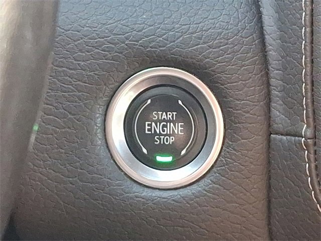 Used 2022 GMC Yukon Denali image 24