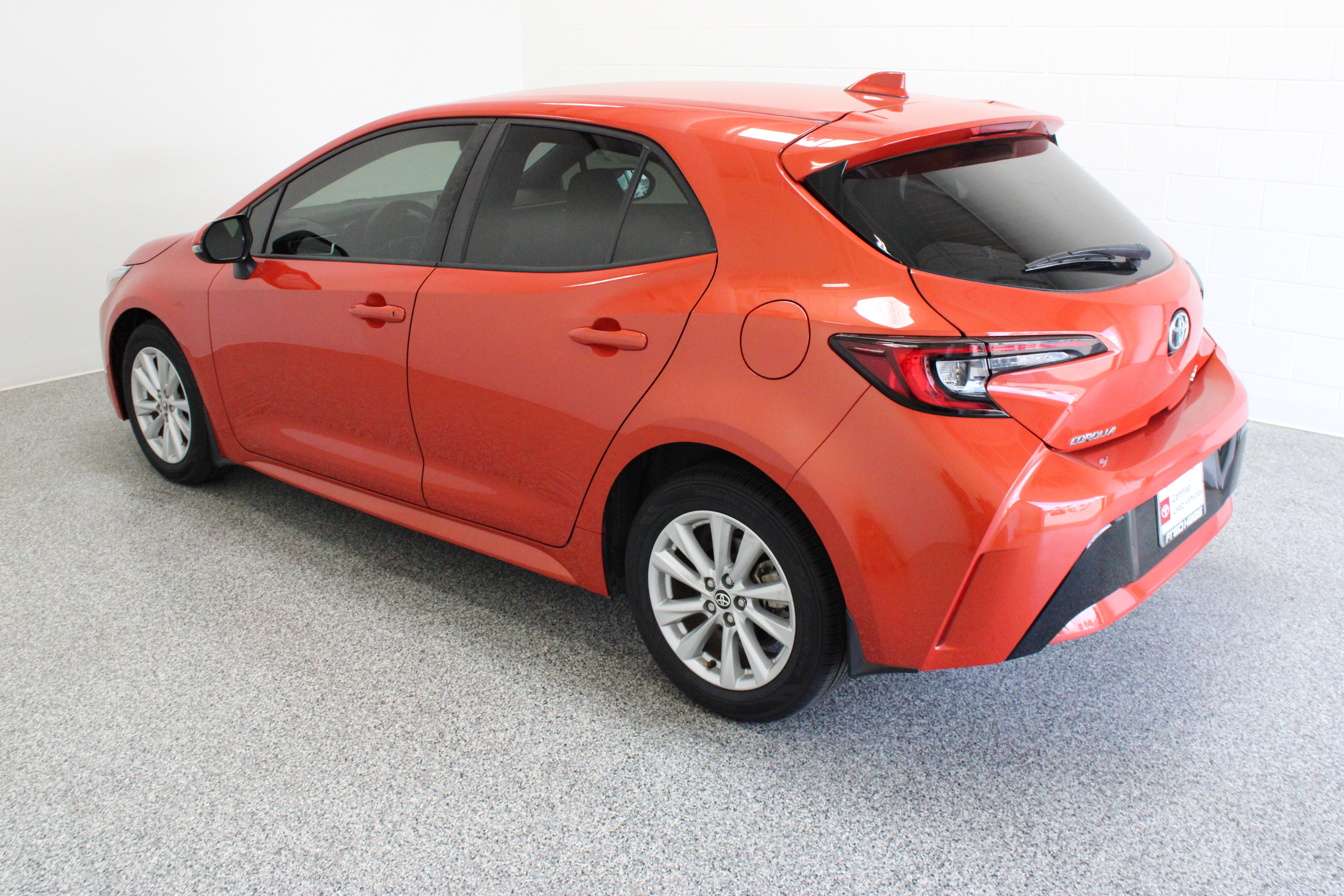 Certified 2024 Toyota Corolla SE FWD image 9