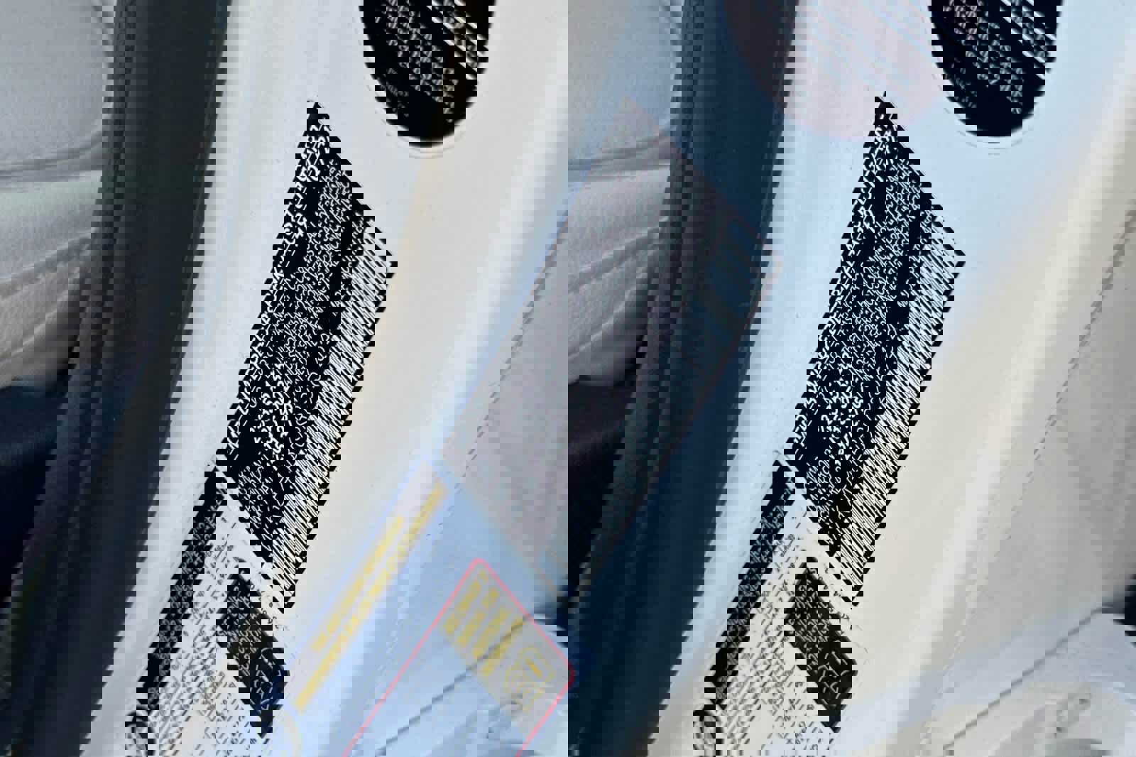 Certified 2025 Mercedes-Benz C 300 4MATIC Sedan image 27