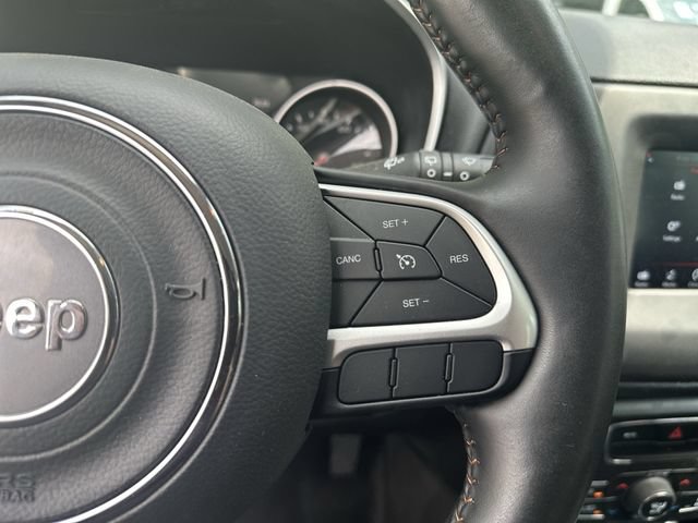 Used 2019 Jeep Compass Latitude w/ Popular Equipment Group AWD/4WD image 39