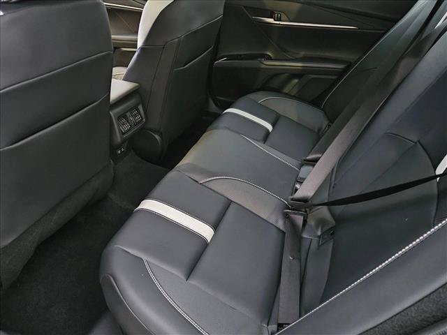 New 2026 Toyota Camry SE w/ Convenience Package FWD image 15