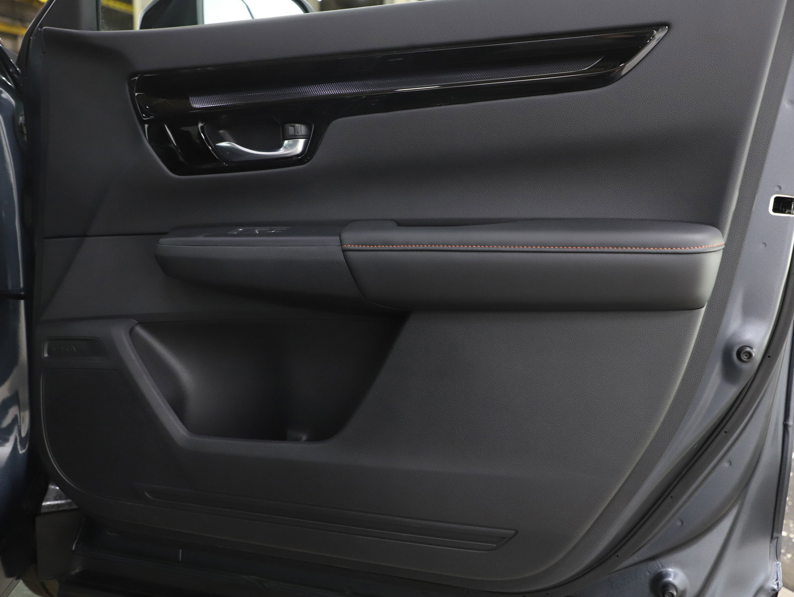 Used 2026 Honda CR-V Sport Touring image 9