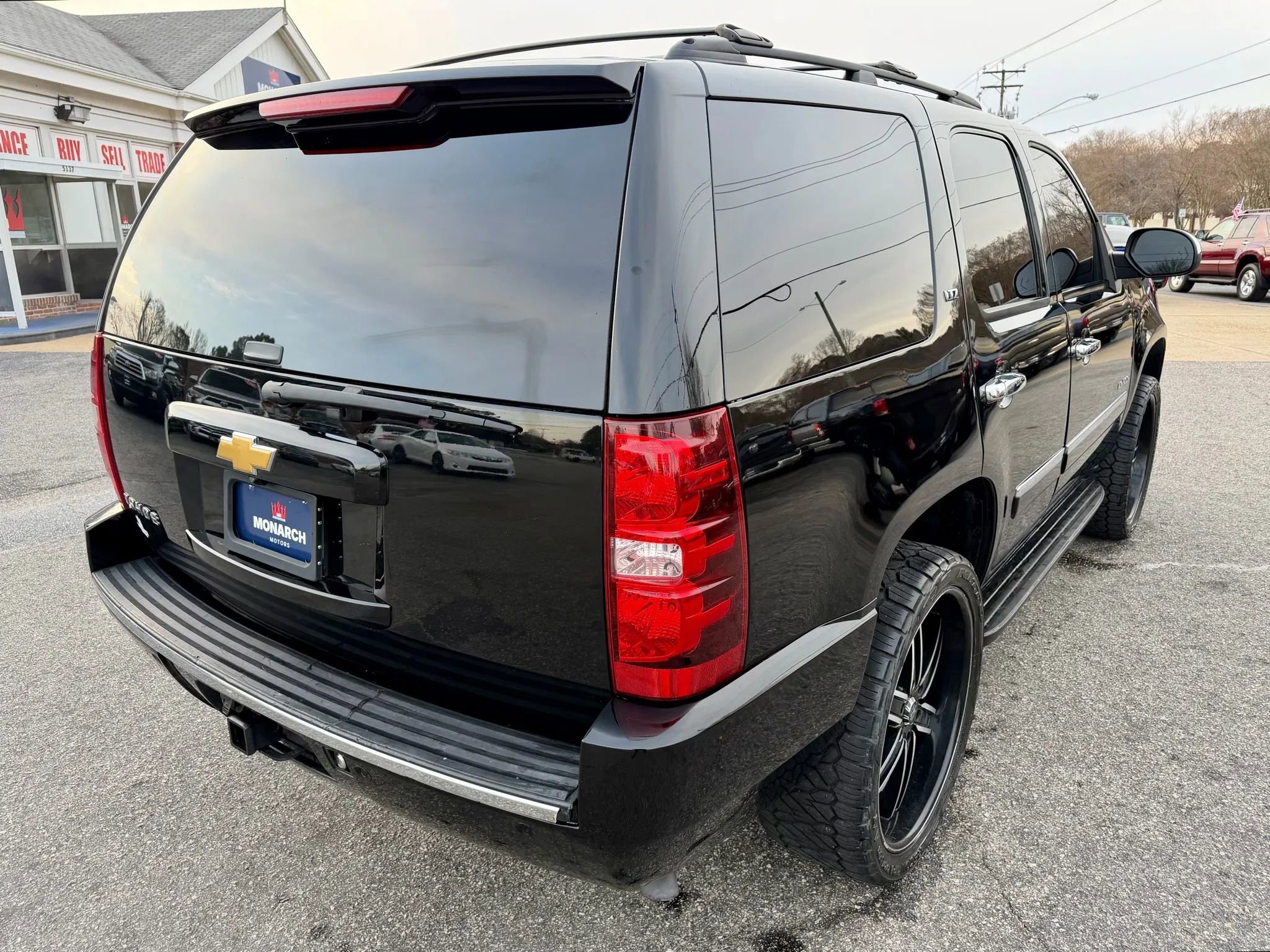 Used 2013 Chevrolet Tahoe LTZ image 5